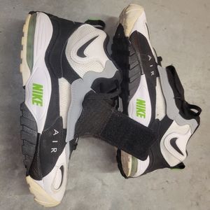 Nike Air Max Speed Turf  Chlorophyll Trainer Rare 525225-103 Men Size 12